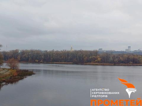 квартира по адресу Раисы Окипной ул., 10