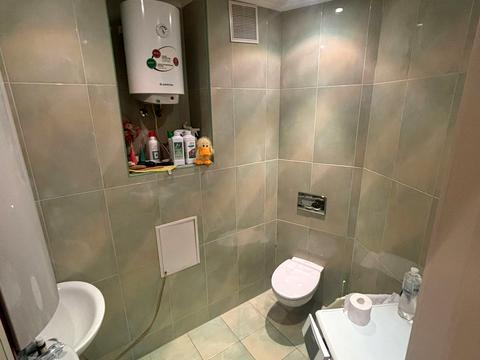 квартира за адресою Срібнокільська вул., 1