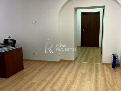 коммерческая по адресу Василия Тютюнника ул. (Анрі Барбюса), 37/1