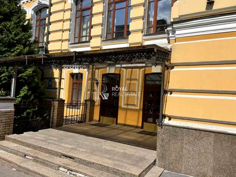 коммерческая по адресу Василия Тютюнника ул. (Анрі Барбюса), 37/1