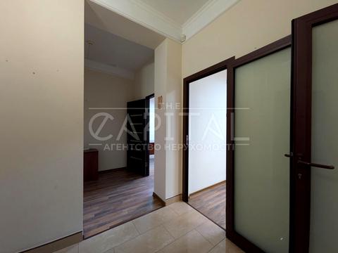 комерційна за адресою Володимира Івасюка просп. (Героїв Сталінграду), 4