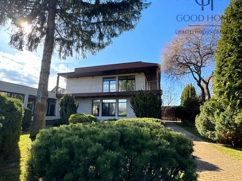 будинок за адресою Лісова