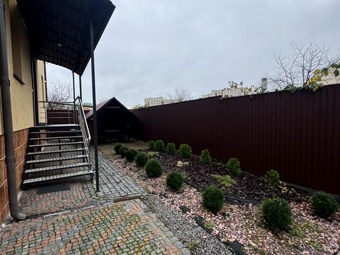 будинок за адресою Академічна вул., 10