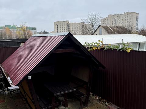 будинок за адресою Академічна вул., 10