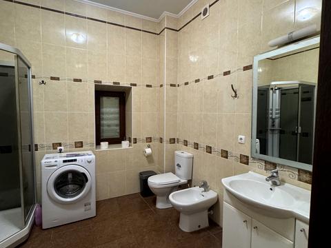 будинок за адресою Академічна вул., 10