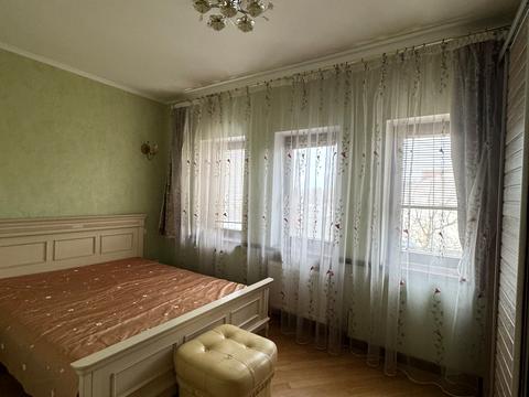 будинок за адресою Академічна вул., 10