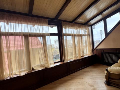 будинок за адресою Академічна вул., 10