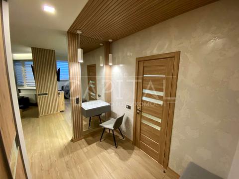 квартира за адресою Андрія Аболмасова вул. (Панельна), 7