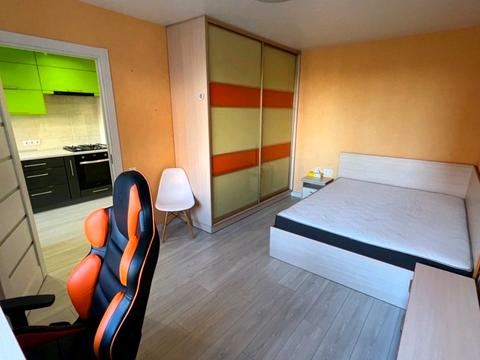 квартира за адресою Дмитра Пругла вул. (Станіславського), 6