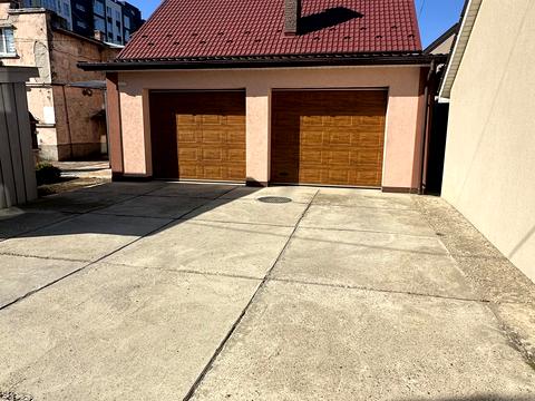 дом по адресу Киевская ул.