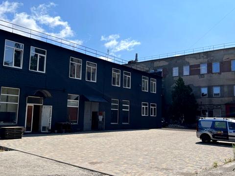 комерційна за адресою Куренівська вул., 5