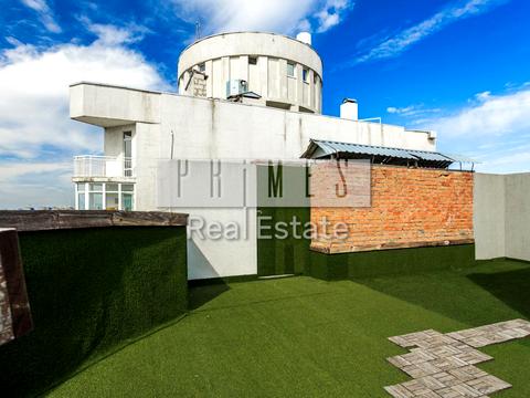 коммерческая по адресу Николая Михновского бульв. (Дружбы Народов), 3