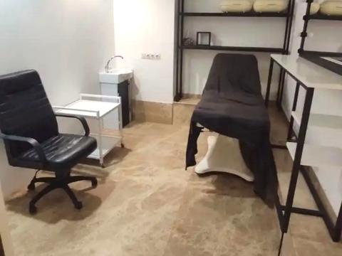 комерційна за адресою Січових Стрільців вул. (Артема), 6