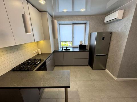 квартира за адресою Набережна Перемоги вул., 44п