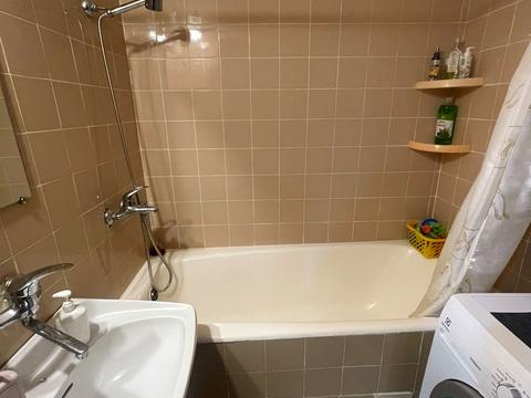 квартира по адресу Василия Сухомлинского ул. (Совхозна), 68