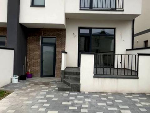 будинок за адресою Срібляста вул.