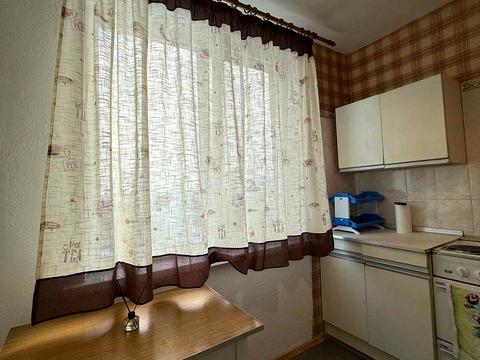 квартира за адресою Перемоги просп., 64