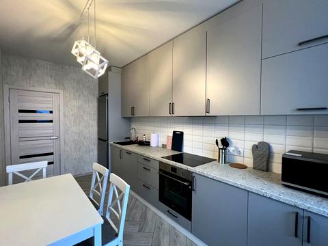 квартира по адресу Драгоманова ул., 2