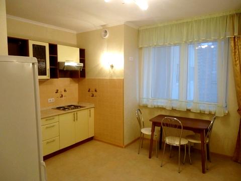 квартира по адресу Александра Мишуги ул., 12