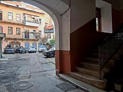 квартира за адресою Модеста Менцинського вул., 1