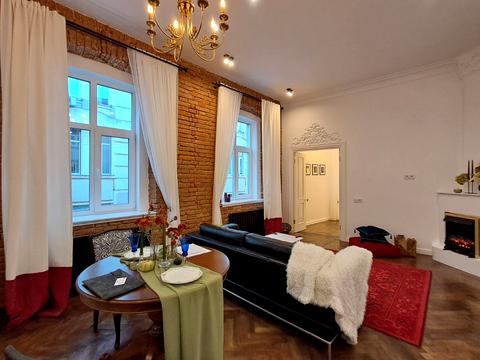 квартира за адресою Модеста Менцинського вул., 1