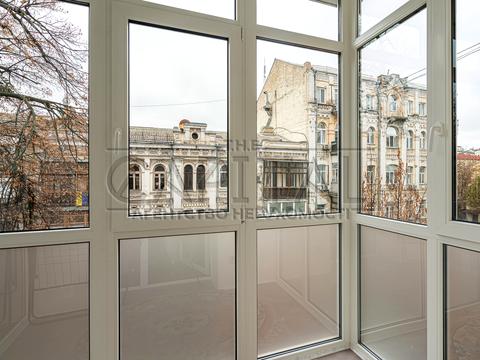 квартира за адресою Костянтинівська вул., 22/17