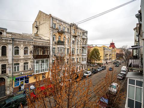 квартира за адресою Костянтинівська вул., 22/17