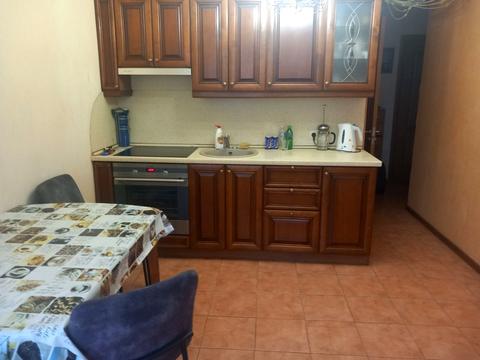 квартира за адресою Пантелеймона Куліша пл., 15