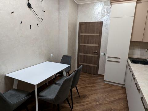 квартира за адресою Академіка Філатова вул., 2/1