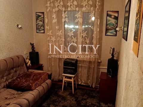 квартира за адресою Ольжича вул., 4