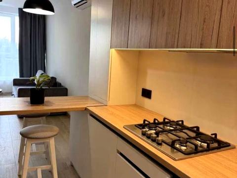 квартира за адресою Карла Мікльоша вул., 20-А