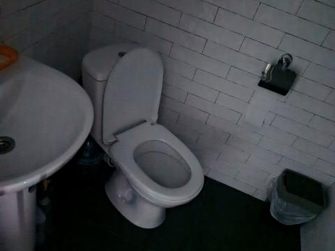 комерційна за адресою Васильківська, 1Б