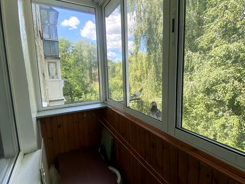 квартира за адресою Космонавтів вул., 8