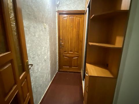 квартира за адресою Космонавтів вул., 8