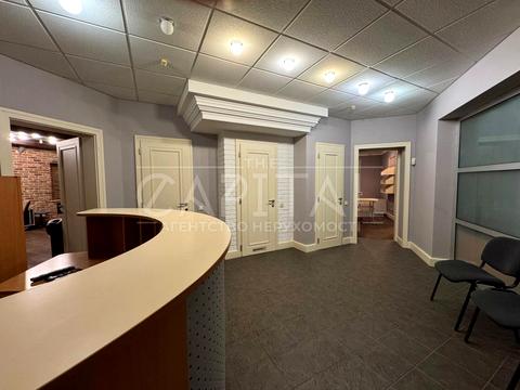 комерційна за адресою Микільсько-Ботанічна вул., 15/17