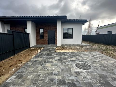 будинок за адресою Успішна