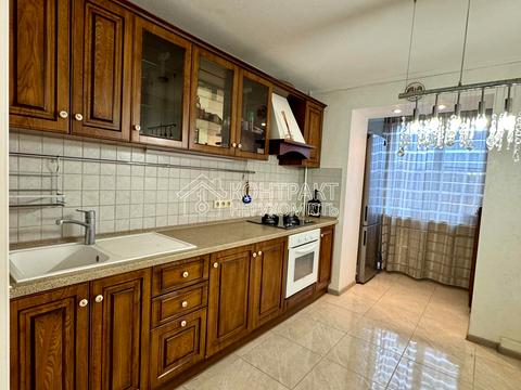 квартира за адресою Жуковського просп., 1