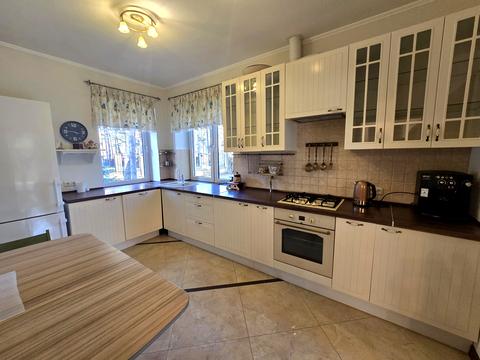 будинок за адресою с. Лебедівка, Набережна вул.