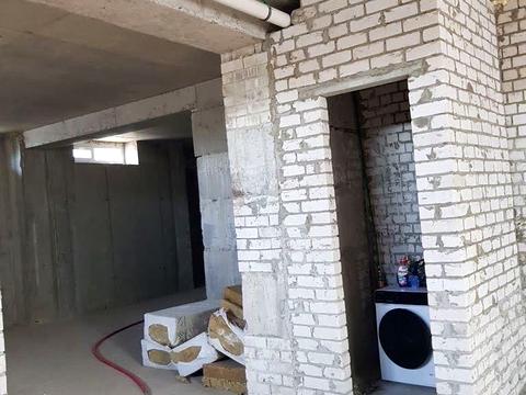 комерційна за адресою Івана Богуна вул., 1