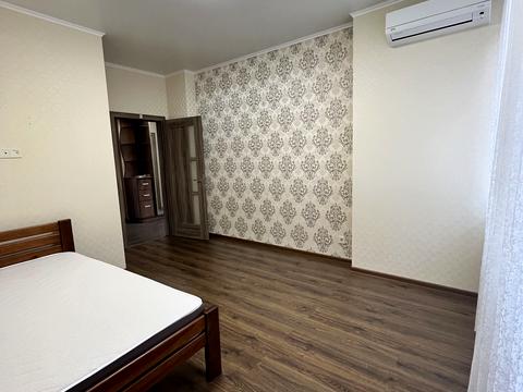 квартира за адресою Владислава Бувалкіна вул. (Бочарова Генерала), 75