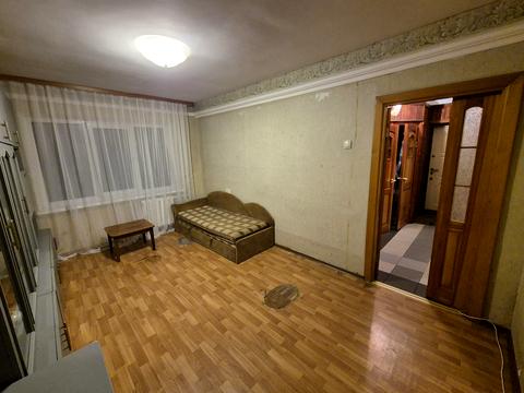 квартира за адресою Київ, Чорних Запорожців вул. (Петра Запорожця), 8-В