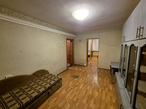 квартира за адресою Київ, Чорних Запорожців вул. (Петра Запорожця), 8-В