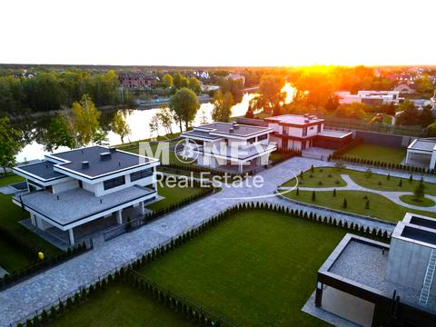 дом по адресу Старокиевская ул.