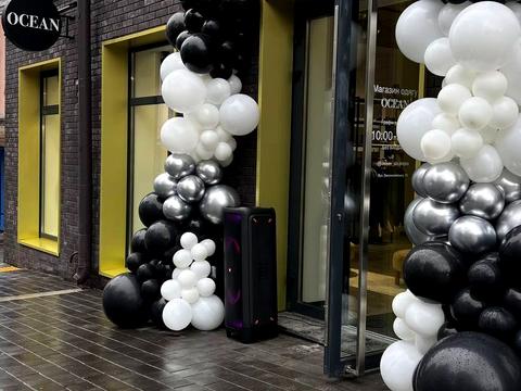 комерційна за адресою Виконкомівська вул., 11