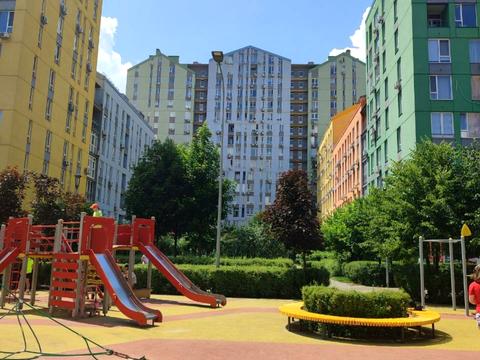 квартира за адресою Регенераторна вул., 4