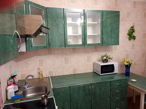 квартира за адресою Ревуцького вул., 42-А