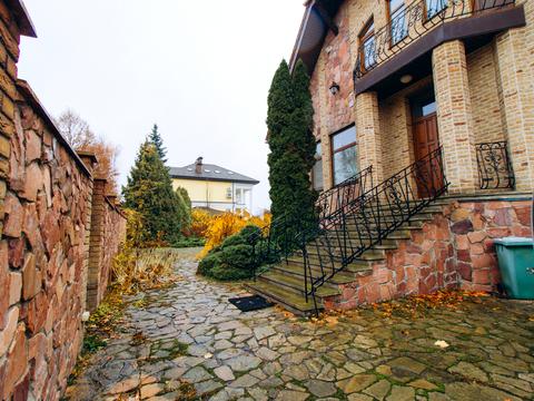 будинок за адресою Сонячна вул., 3