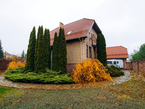 будинок за адресою Сонячна вул., 3