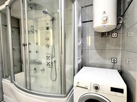 квартира по адресу Calle Dilova ул. (Димитрова), 4