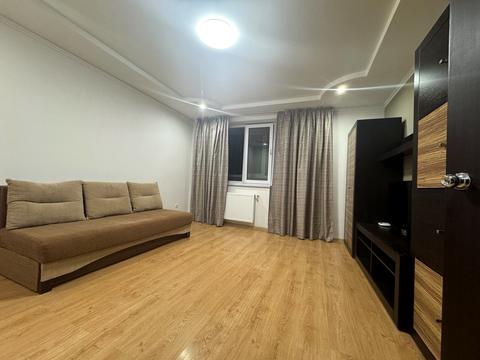 квартира по адресу Василия Симоненко ул., 33